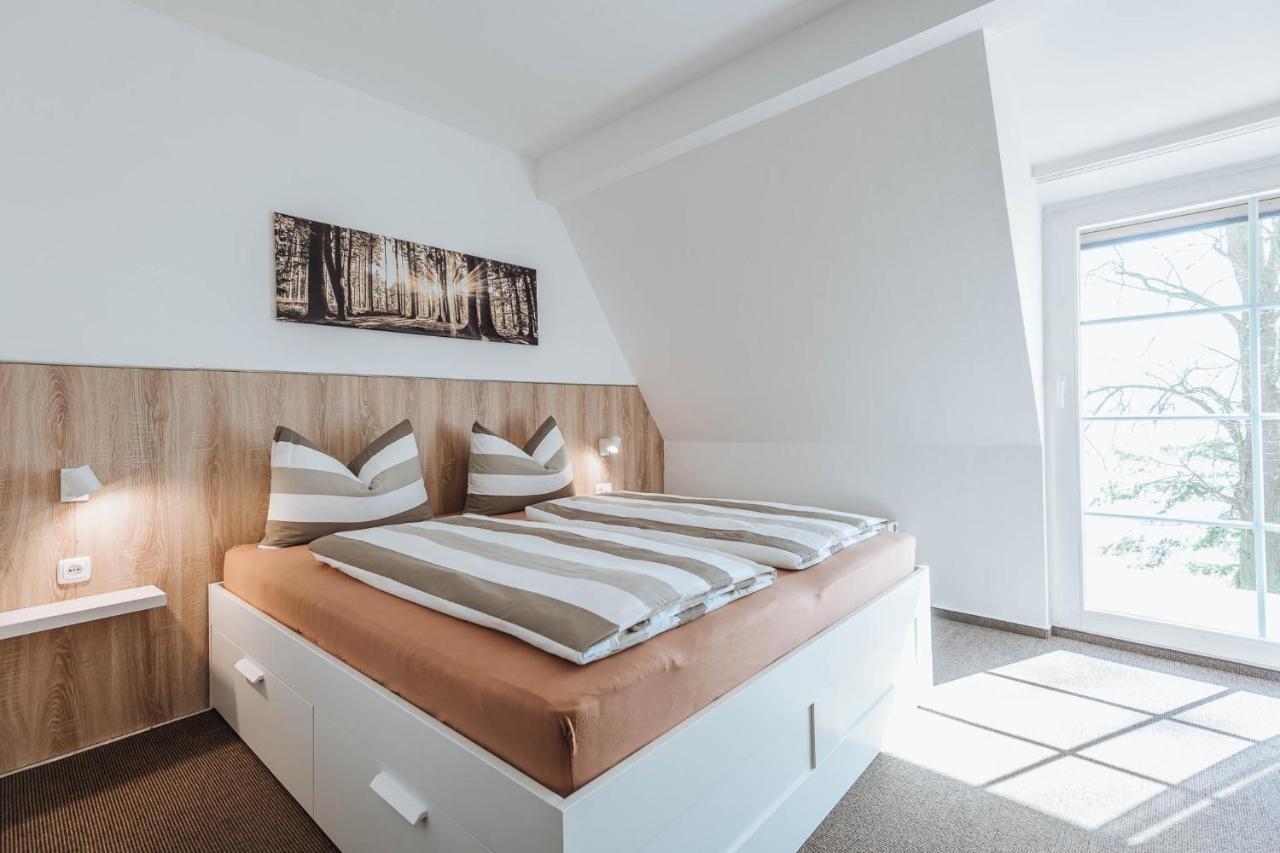 Xxl Ferienhaus Goldberger See - Sauna - 16 Personen Exterior photo