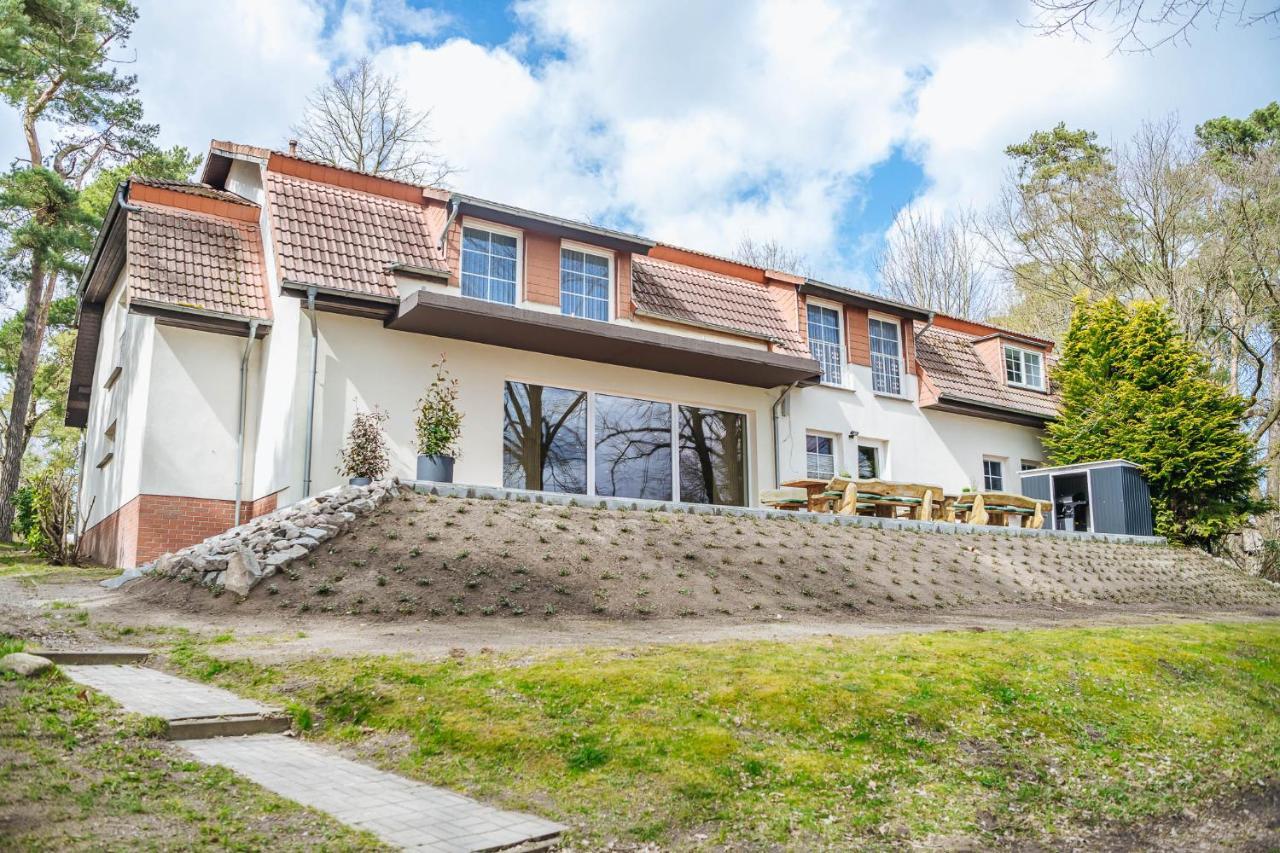 Xxl Ferienhaus Goldberger See - Sauna - 16 Personen Exterior photo